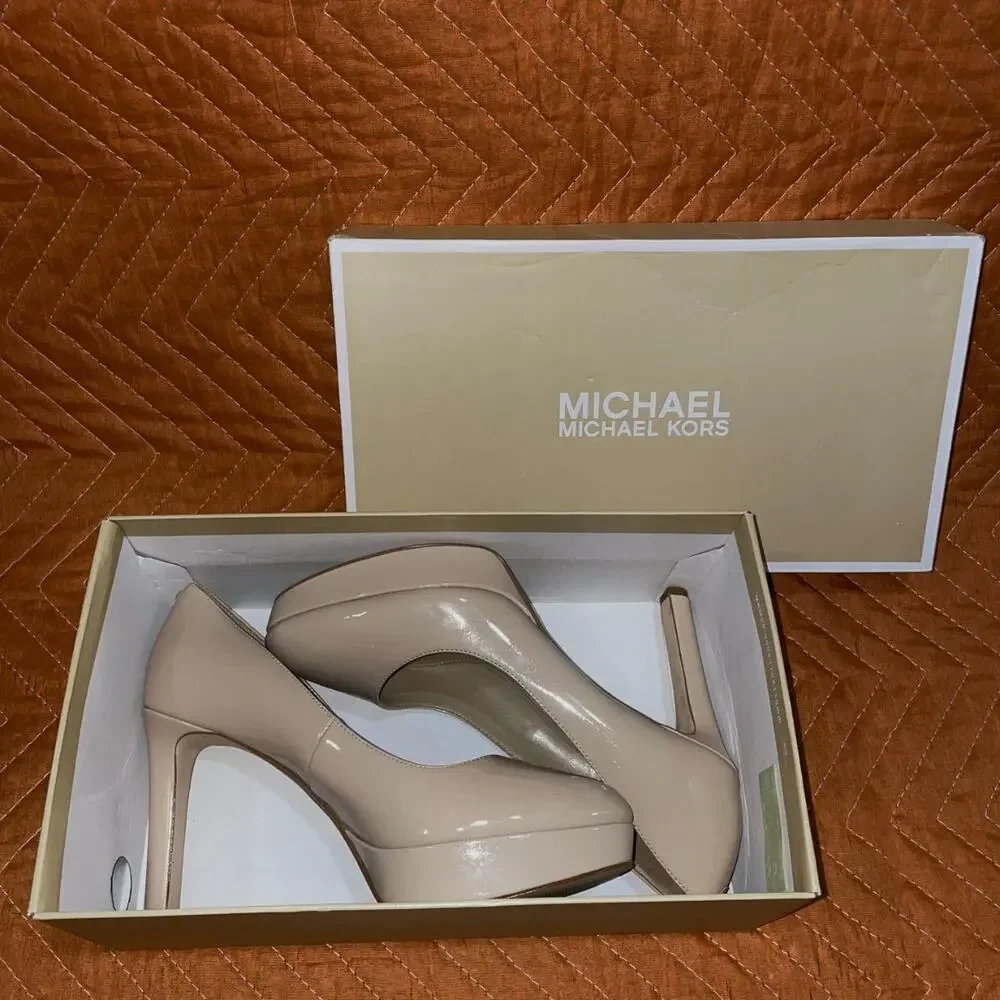 Light Blush Color Michael Kors Chantal Platform Pumps - Picture 1 of 8